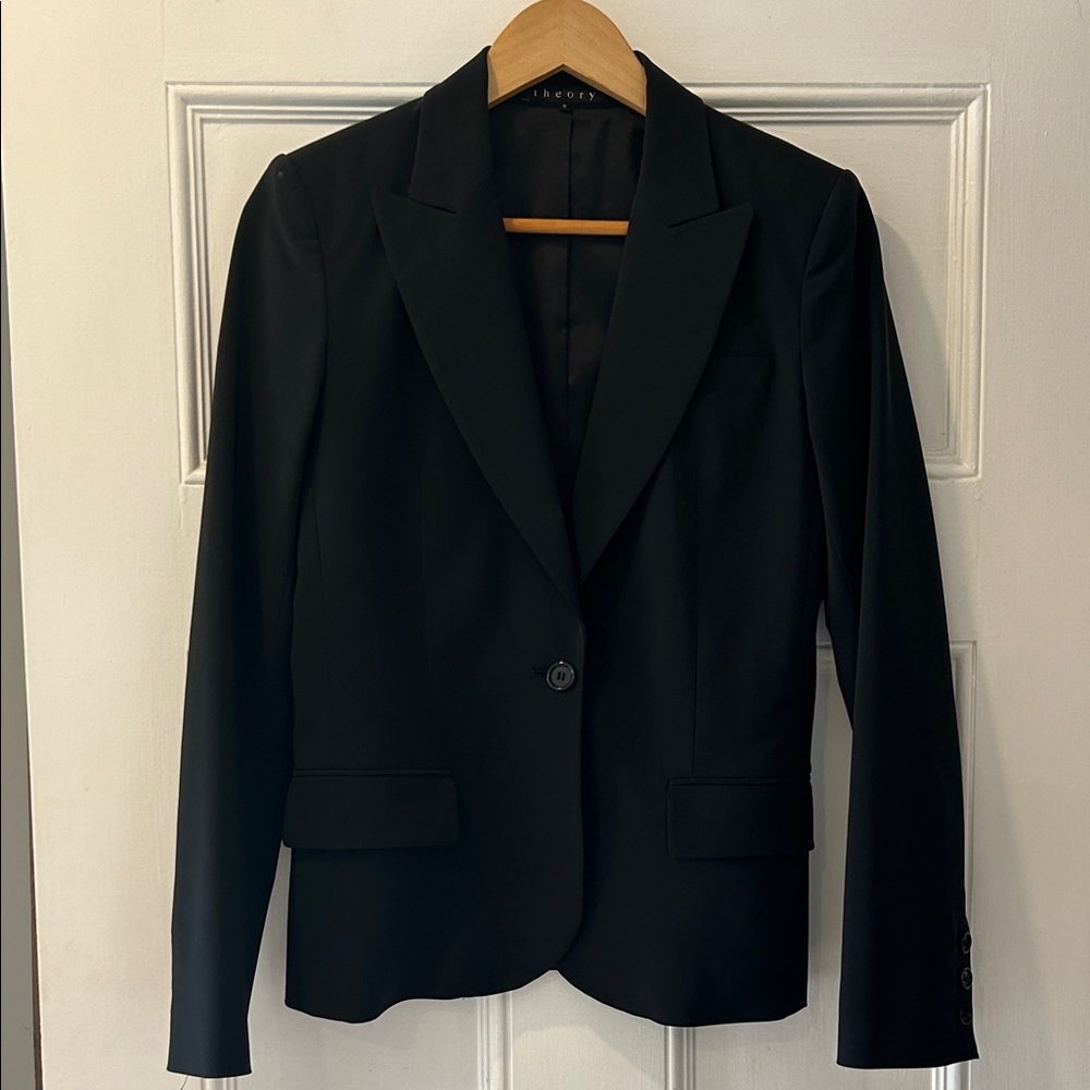 Theory Classic Black Women's Blazer size 8